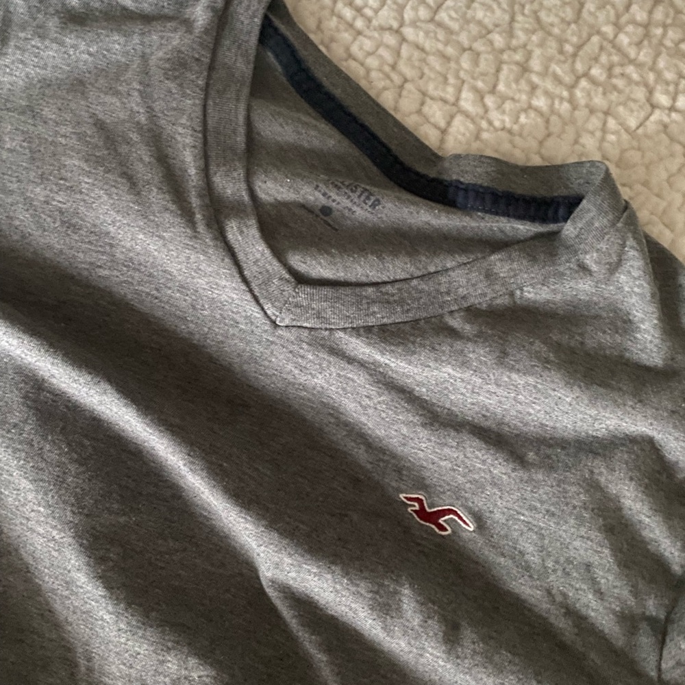 4 Pack M V Neck Tees